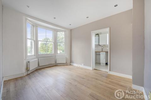 3 bedroom apartment for sale, Mackenzie Road, Beckenham