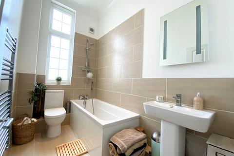 1 bedroom apartment to rent, Southborough, Tunbridge Wells TN4