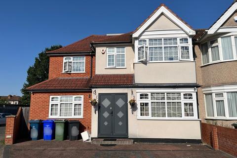 undefined, Lulworth Close, Harrow HA2