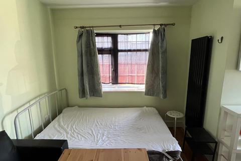 undefined, Lulworth Close, Harrow HA2