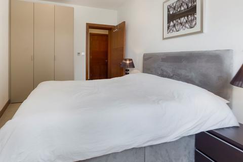 1 bedroom flat for sale, Bedford Row, London, WC1R