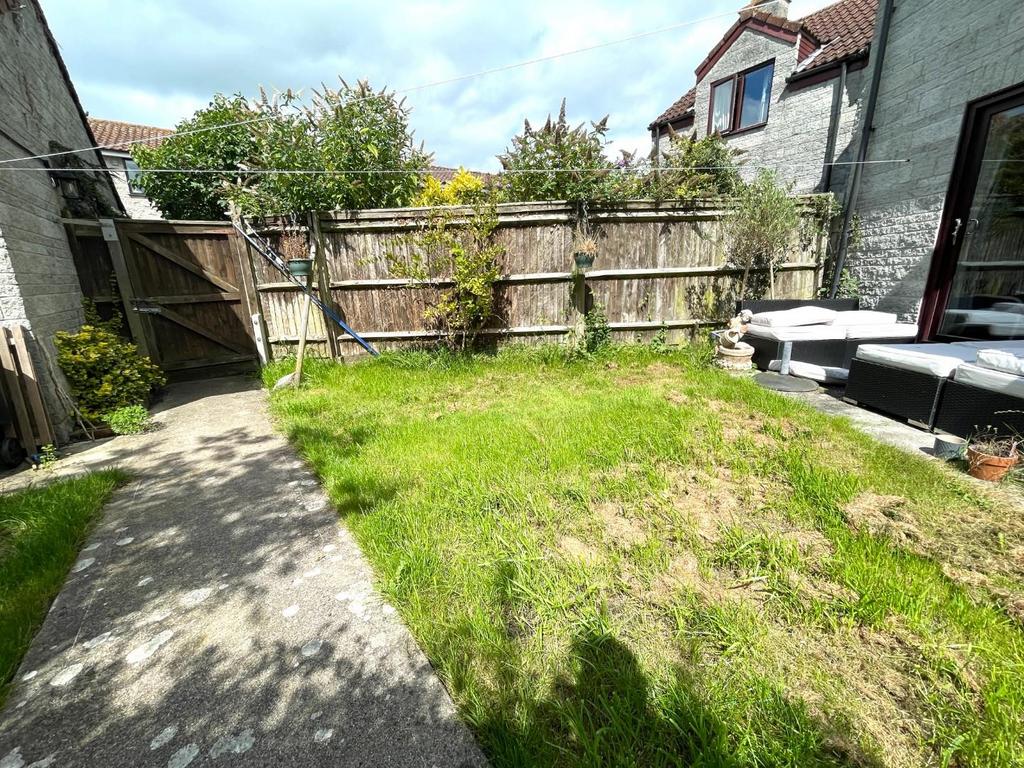 Rear Garden 3.JPG