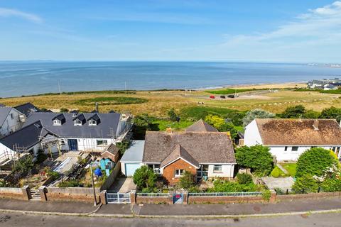 3 bedroom detached bungalow for sale, West Farm Road, Ogmore-By-Sea, Vale of Glamorgan, CF31 0PU