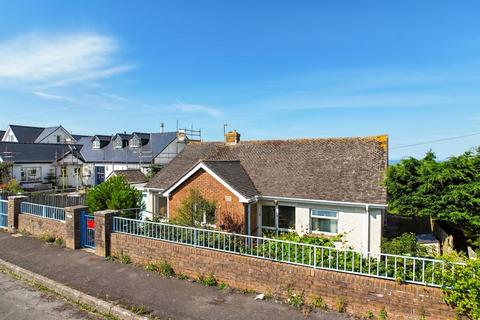 3 bedroom detached bungalow for sale, West Farm Road, Ogmore-By-Sea, Vale of Glamorgan, CF31 0PU