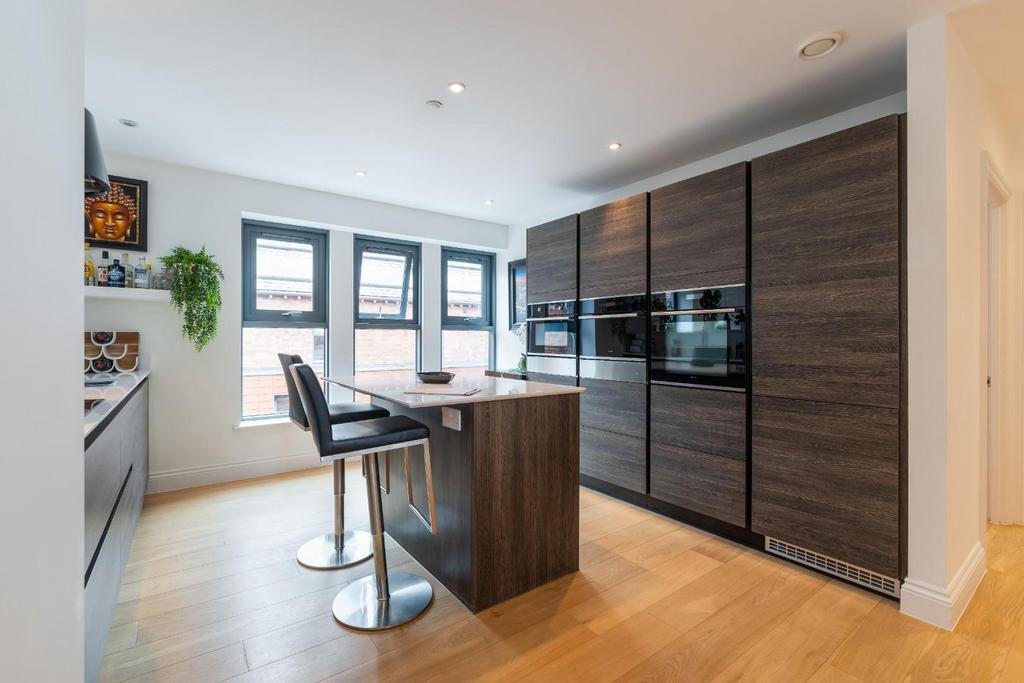 Kitchen-1.jpg