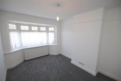 7 Fleet Avenue, Dartford, DA2 6NL