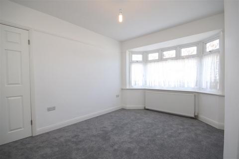 7 Fleet Avenue, Dartford, DA2 6NL