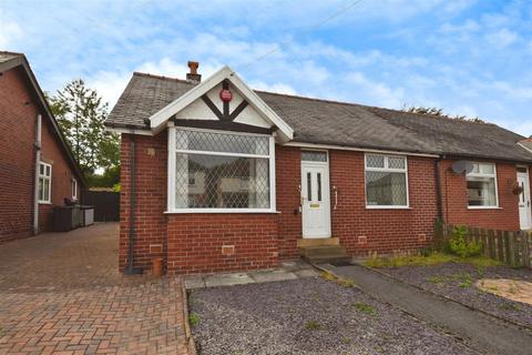 3 bedroom semi-detached bungalow for sale, Wilmar Drive, Huddersfield HD3