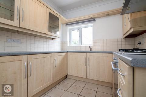 3 bedroom semi-detached house for sale, Warwick Road, Birmingham B27