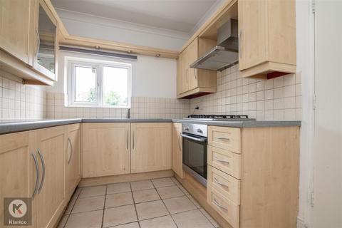 3 bedroom semi-detached house for sale, Warwick Road, Birmingham B27