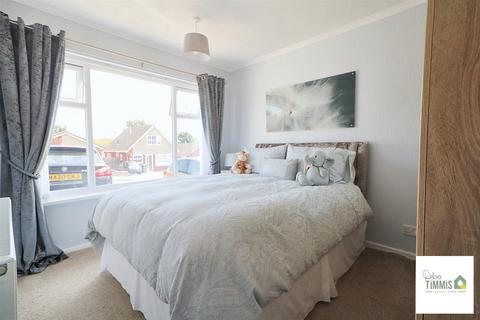 28 Fairhaven Grove, Stoke-on-trent, ST1 6LX