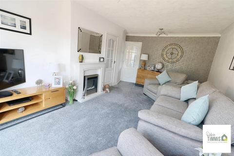 28 Fairhaven Grove, Stoke-on-trent, ST1 6LX