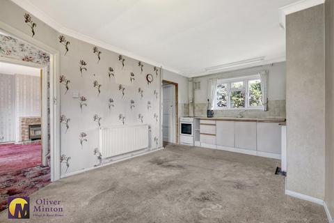 35 Parkfields, Roydon, Harlow, CM19 5JA