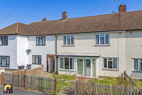 35 Parkfields, Roydon, Harlow, CM19 5JA
