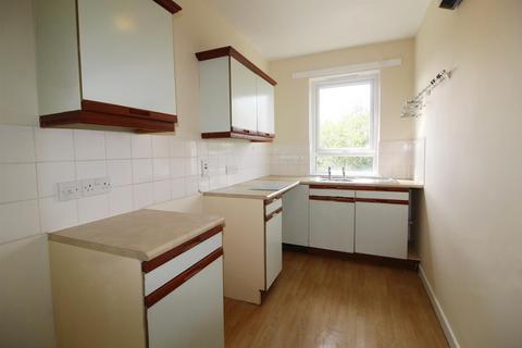 2 bedroom retirement property for sale, Potters Lane, Barnet EN5