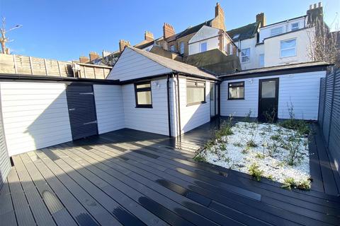 1 bedroom detached bungalow to rent, Bohemia Road, St. Leonards-On-Sea TN37