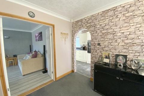 79 Larmour Road, Grimsby, DN37 9HF