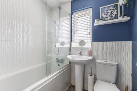 32 Thomas Biddle Lane, Longford, Coventry, CV6 6LL