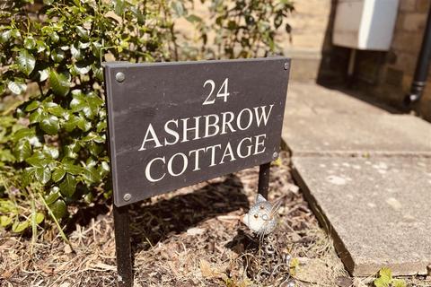 24 Ashbrow Road, Huddersfield, HD2 1DG