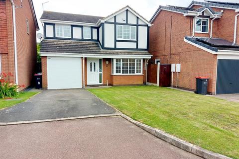 4 bedroom detached house to rent, Charters Close, Kirkby-In-Ashfield, Kirkby in Ashfield