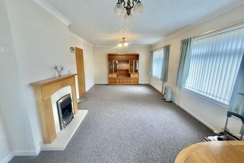 3 bedroom detached bungalow for sale, James Park, Kilgetty