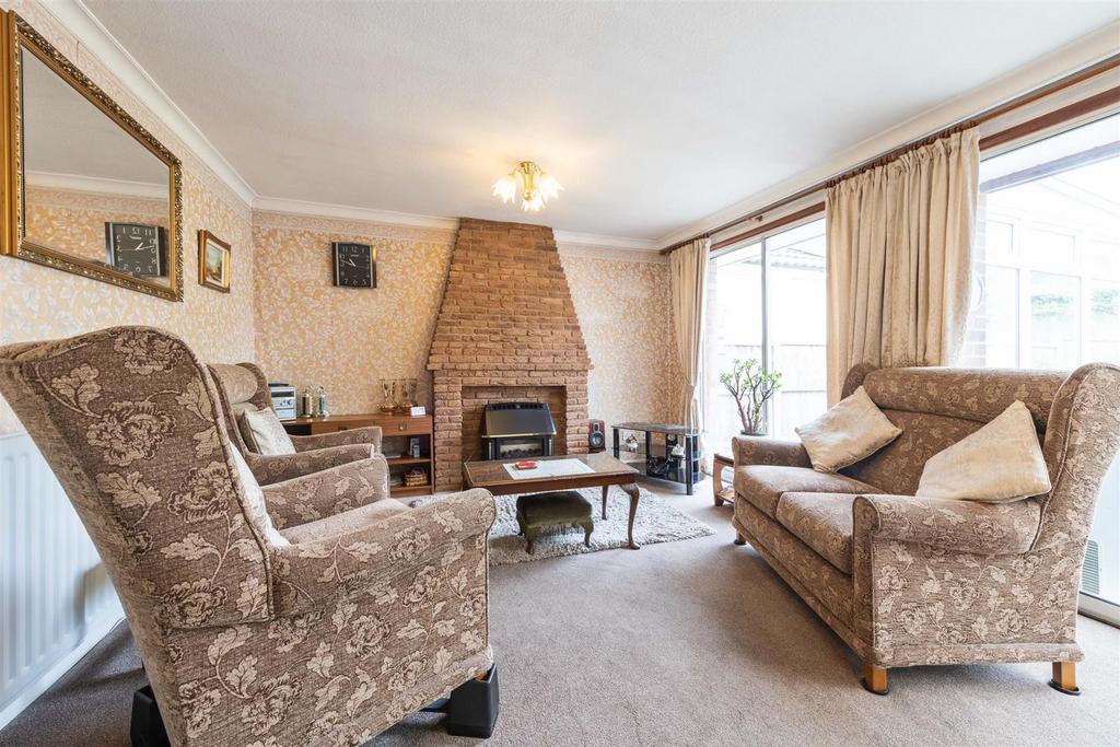 34 Bronte Close, Shirley, B90 3 DR 6.jpg