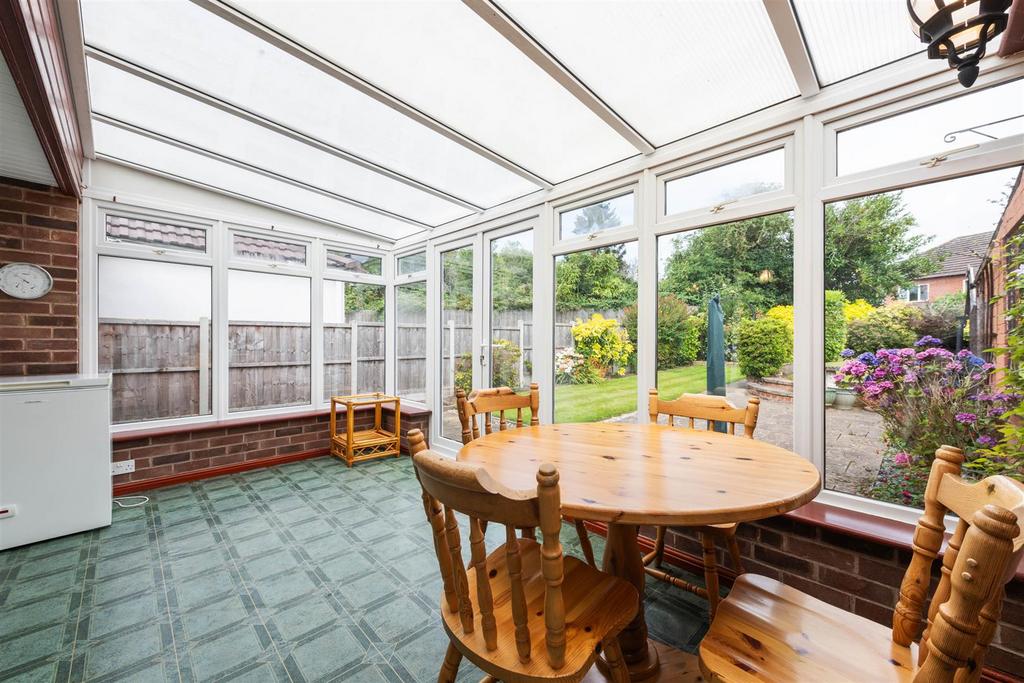 34 Bronte Close, Shirley, B90 3 DR 11.jpg