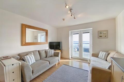 2 bedroom flat for sale, The Waterfront , Marsh Road , Pendine, Laugharne, Carmarthen