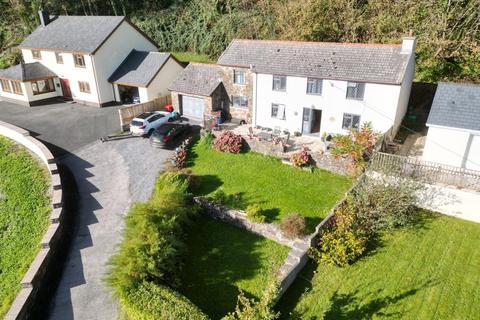 3 bedroom detached house for sale, Llanmiloe Bach, Llanmiloe, Carmarthen