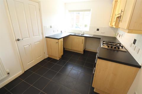 2 bedroom end of terrace house for sale, Windsor Road, Rushden NN10