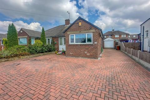 2 bedroom semi-detached bungalow for sale, Batley Road, Wakefield WF2