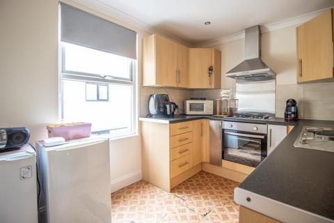 15a Chase Road, Southend-on-sea, SS1 2RE