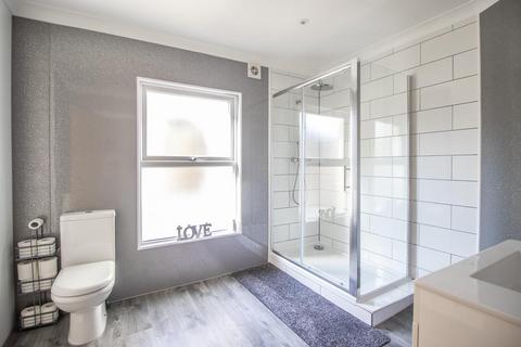 15a Chase Road, Southend-on-sea, SS1 2RE