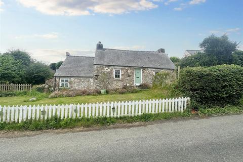 1 bedroom cottage for sale, East Williamston, Tenby