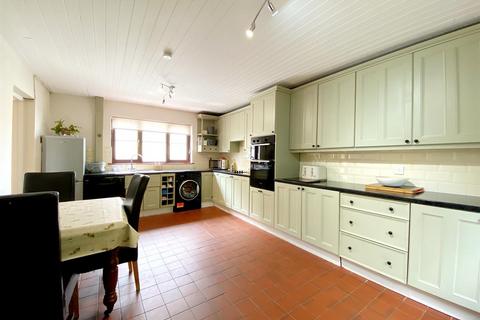 4 bedroom detached house for sale, Llanteg, Narberth