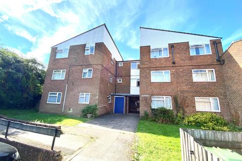 1 bedroom apartment for sale, Cranborne Close, Potters Bar EN6