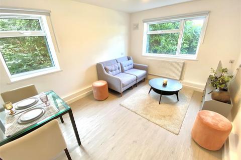 1 bedroom apartment for sale, Cranborne Close, Potters Bar EN6