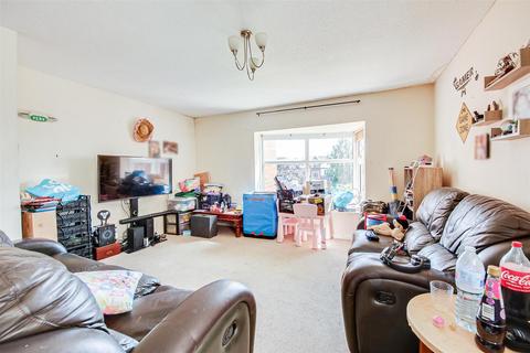 2 bedroom apartment for sale, Cambridge Road, Southport PR9