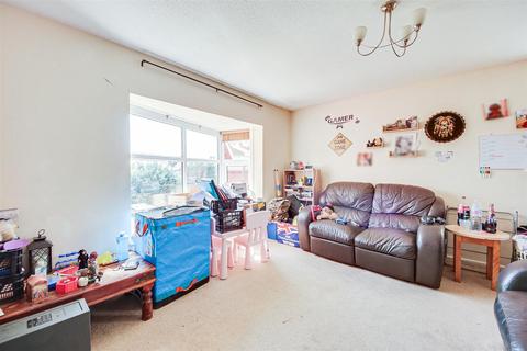 2 bedroom apartment for sale, Cambridge Road, Southport PR9