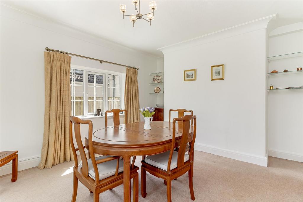 Dining Room - C.jpg
