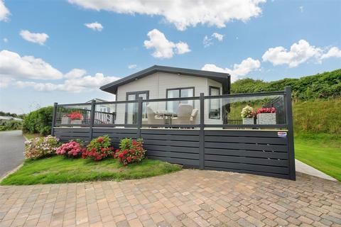 3 bedroom chalet for sale, Lydstep Haven, Tenby