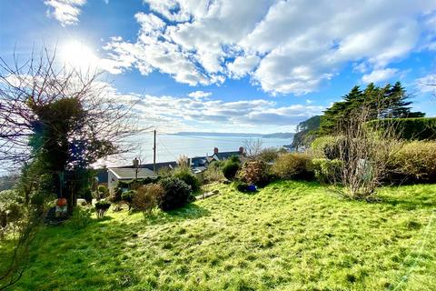 6 bedroom semi-detached house for sale, Beach Haven, Amroth, Narberth