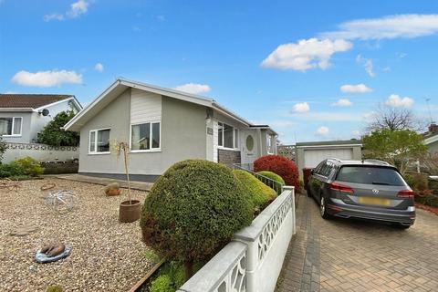 3 bedroom detached bungalow for sale, James Park, Kilgetty