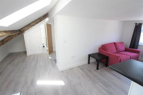 undefined, Salisbury Road, Cardiff CF24