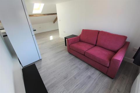 undefined, Salisbury Road, Cardiff CF24