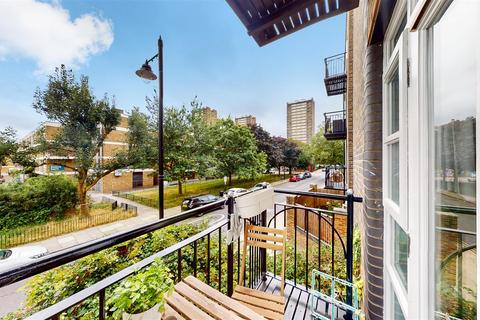 1 bedroom apartment for sale, Old Ford Road, London E3