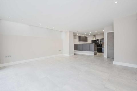 2 bedroom apartment to rent, Lyndhurst Lodge, Lyndhurst Road, Hampstead, London, NW3