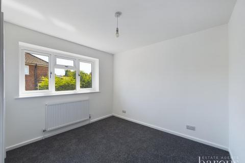 118 Loggon Road, Basingstoke, RG21 3PB