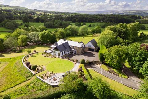 8 bedroom detached house for sale, Clarence Drive, Ilkley LS29