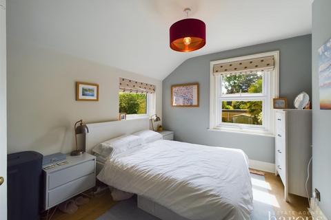8a Beaconsfield Road, Basingstoke, RG21 3DP
